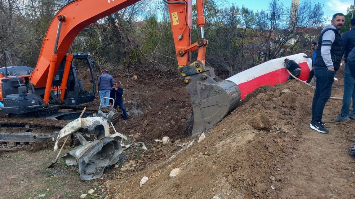 Beton mikseri devrildi 1 yaralı