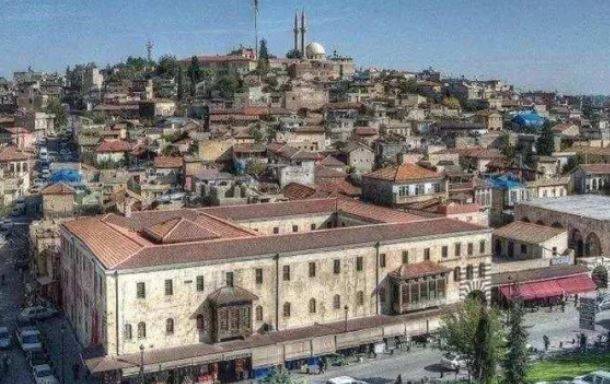 Türkiye'de yaşam süresi en uzun olan il belli oldu. Yaşadığınız şehirde insan ömrü bakın kaç sene 10