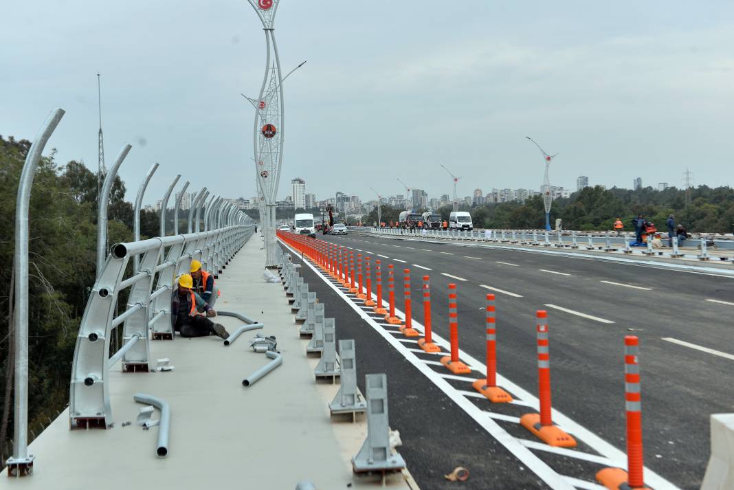 Adana 15 Temmuz Şehitler Köprüsü, 28 Nisan'da açılacak 3