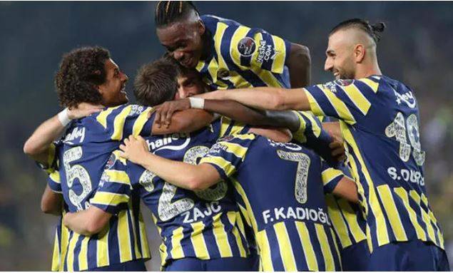 Kehanetler bile Fenerbahçe'yi şampiyon yapamadı. Astrologlar çuvalladı 7