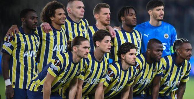 Kehanetler bile Fenerbahçe'yi şampiyon yapamadı. Astrologlar çuvalladı 9