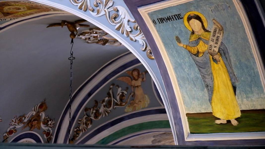 1700 yıllık Aya Eleni Kilisesi'nin sırrı ortaya çıktı! Okuyan Türklerin tüyleri diken diken oluyor 15