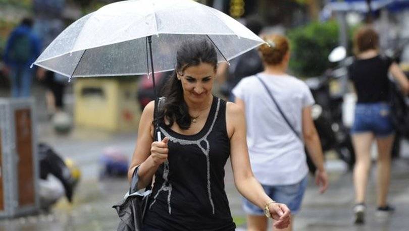 Meteoroloji'den 17 il için sarı kodlu uyarı. İstanbul'da şimşekler geceyi aydınlattı 9