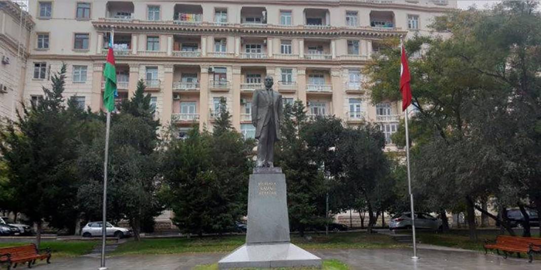 İşte dünyadaki Atatürk anıtları 2