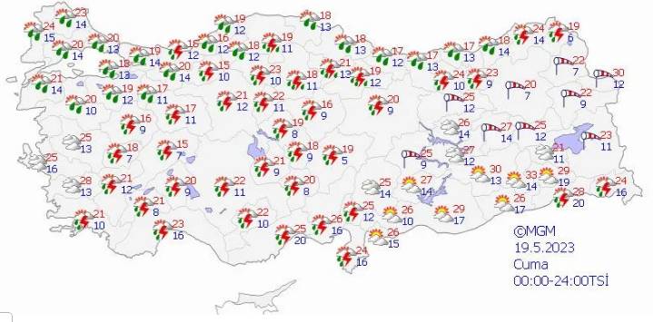 Meteoroloji'den 17 il için sarı kodlu uyarı. İstanbul'da şimşekler geceyi aydınlattı 14