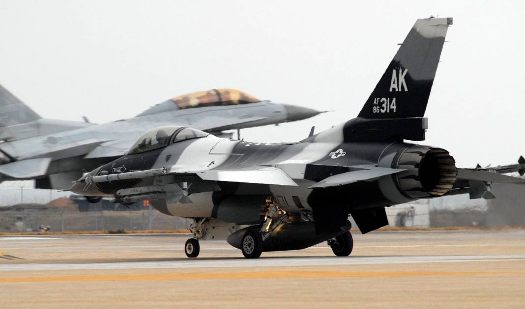 En çok F-16 savaş uçağına sahip ülkeler belli oldu. Türkiye çok kritik sırada 13