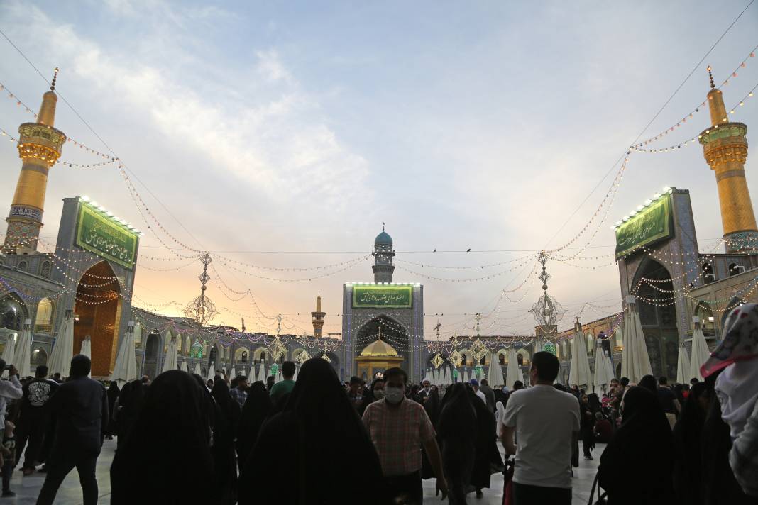 İran'da inanç turizminin öne çıkan şehri Meşhed her yıl milyonlarca ziyaretçiyi ağırlıyor 9