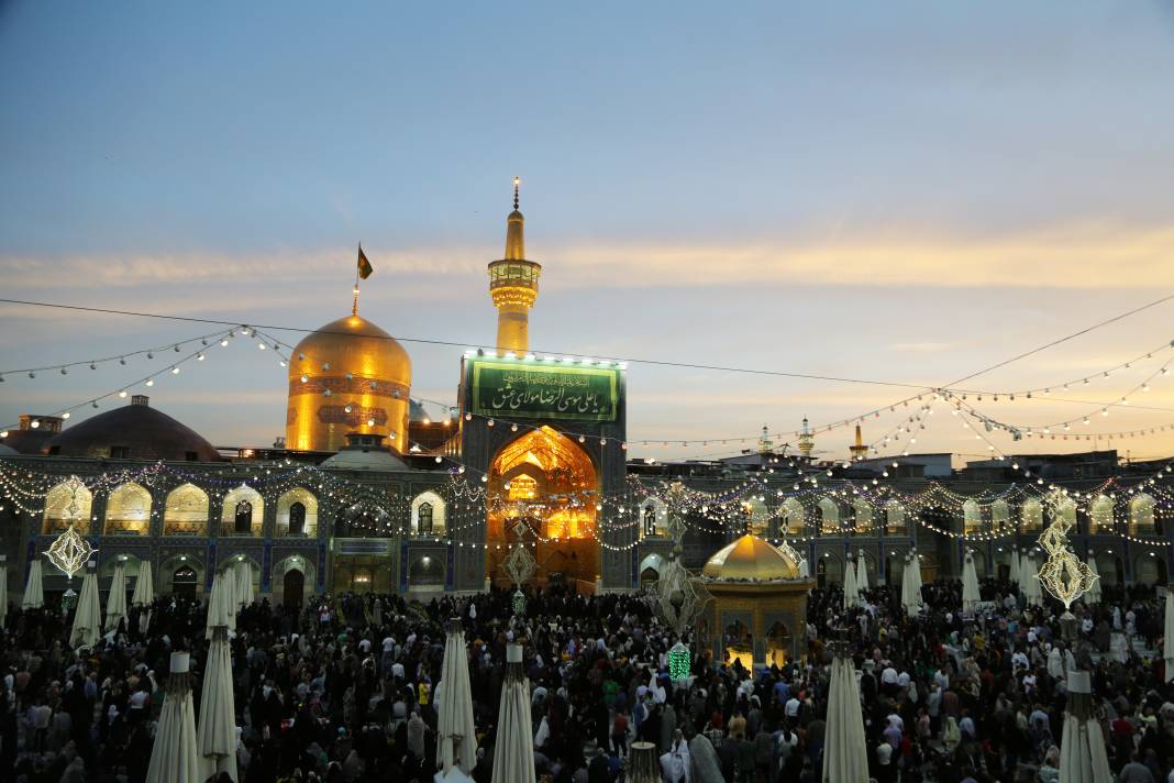 İran'da inanç turizminin öne çıkan şehri Meşhed her yıl milyonlarca ziyaretçiyi ağırlıyor 14