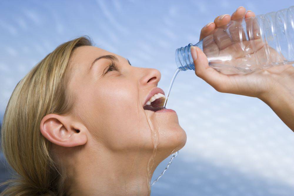 Yeterli su içmezseniz bu hastalıklar kapınızda 6