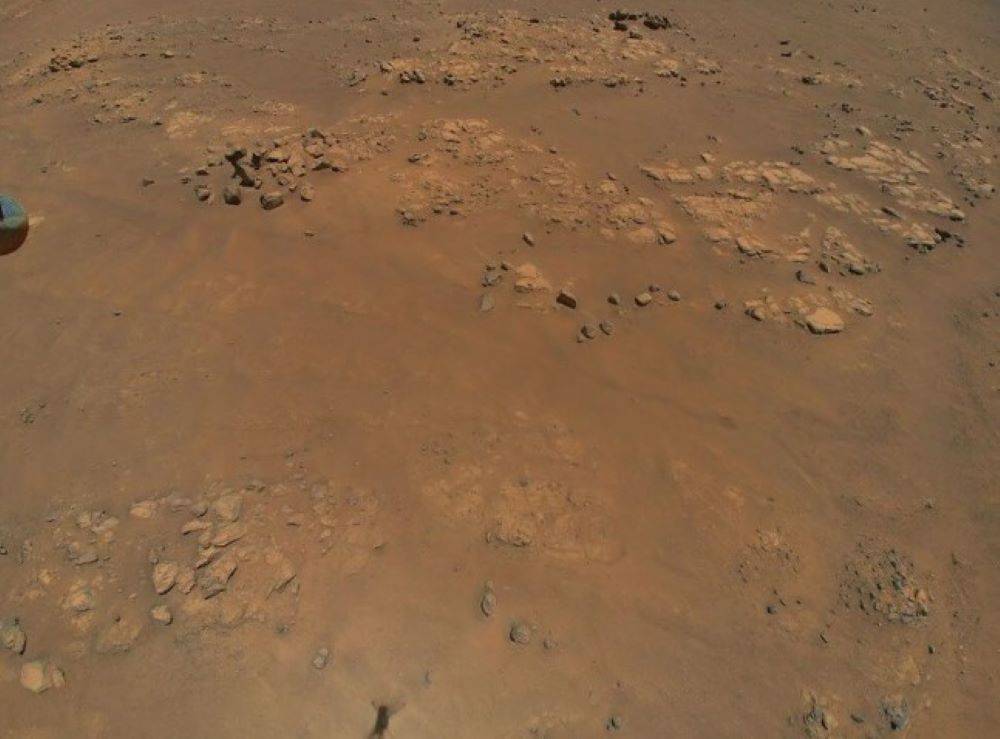Mars'a uzay gemisi mi indi? Kızıl Gezegen'de sıra dışı bir cisim bulundu 6
