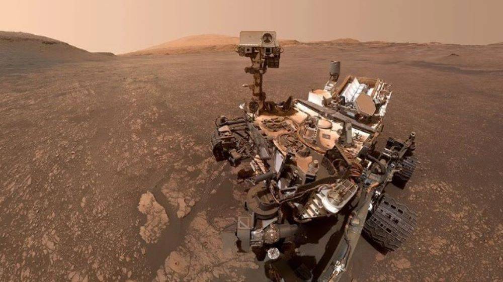 Mars'a uzay gemisi mi indi? Kızıl Gezegen'de sıra dışı bir cisim bulundu 8