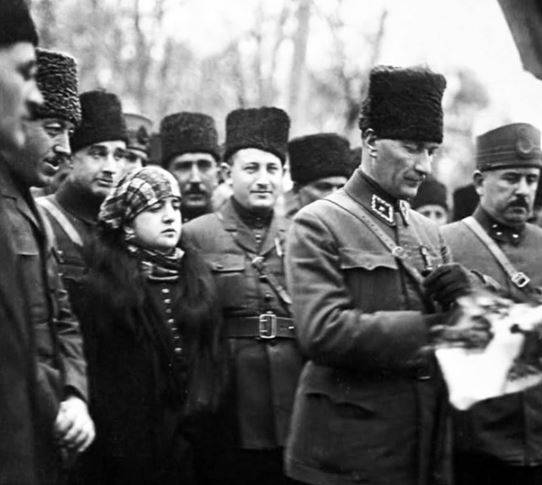 Türk toprakları Yunan işgalinden 101 yıl önce bugün kurtuldu. 30 Ağustos Zafer Bayramınız kutlu olsun 10