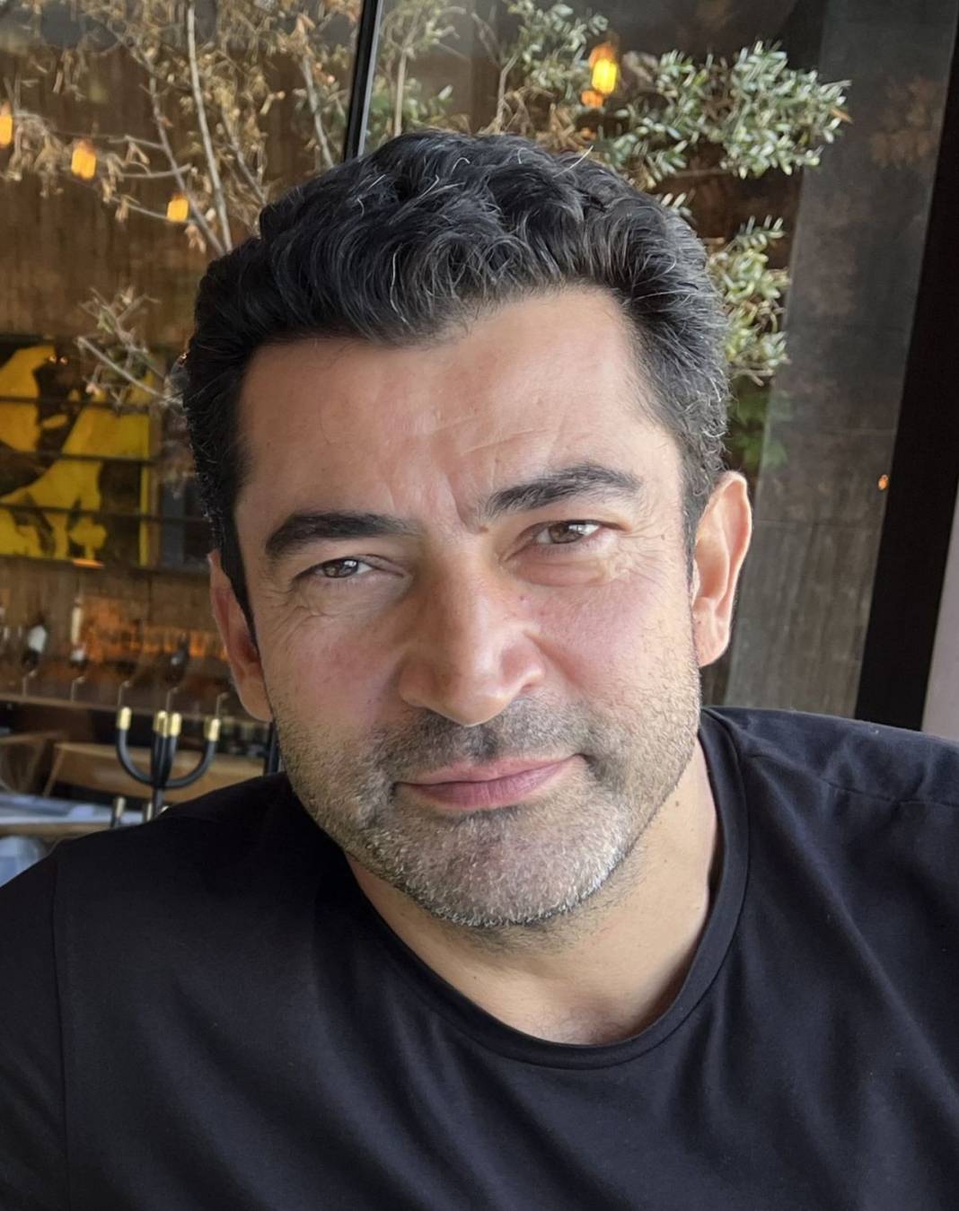 Kenan İmirzalıoğlu, Özgü Namal ve Özge Pirinçci'nin bölüm başı ücretleri dudak uçuklattı 5