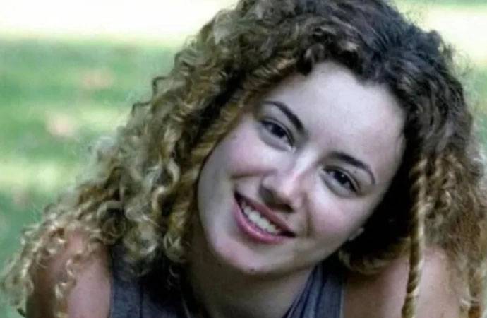 Arka Sokaklar’ın yıldızı Pınar Aydın’ın son hali şaşırttı! Şöhreti elinin tersiyle itip Giresun’a yerleşti 2