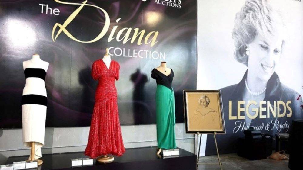 Prenses Diana'nın elbiseleri açık artırmada 2