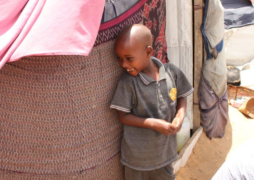 Somalili anne çocuklarını yaşatmak için 13 gün boyunca kampa yürüdü 4
