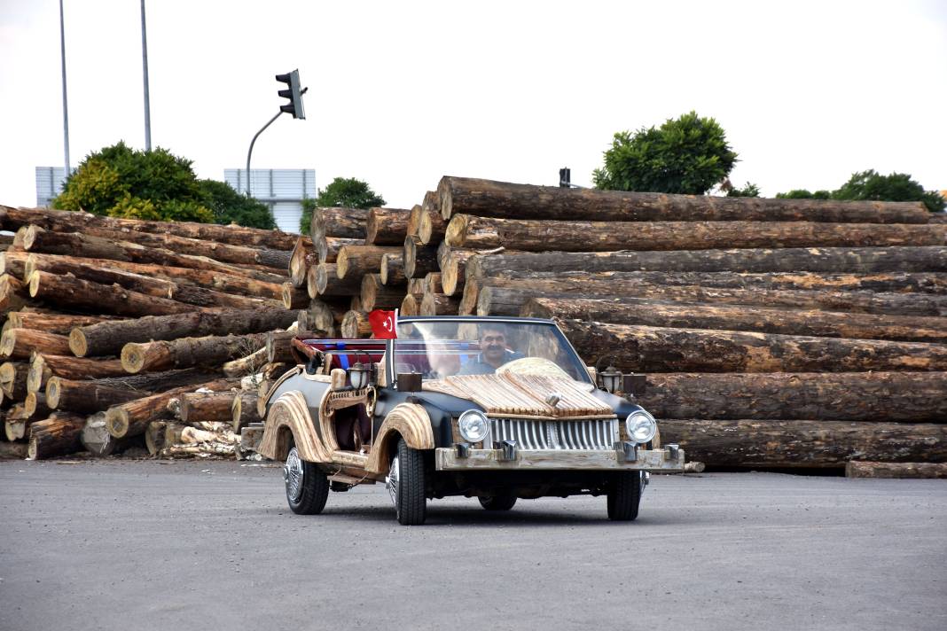 Saz yapımında kullanılan ağaçlarla araba yaptılar 9