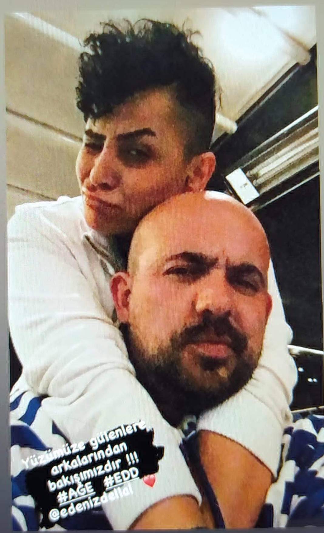 Lise müdürü Esma Deniz Dellal Erkutlu’nun ailesinden şok iddia! Eşi ile denize uçan otomobilde hayatını kaybetmişti 2