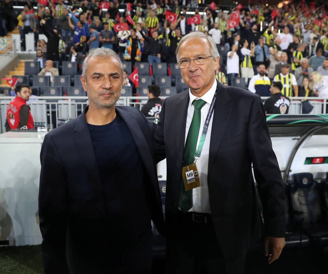 Bu haberden fotoğraf 'araklamak' serbesttir. Fenerbahçe Ludogorets maçının tüm fotoğrafları 7