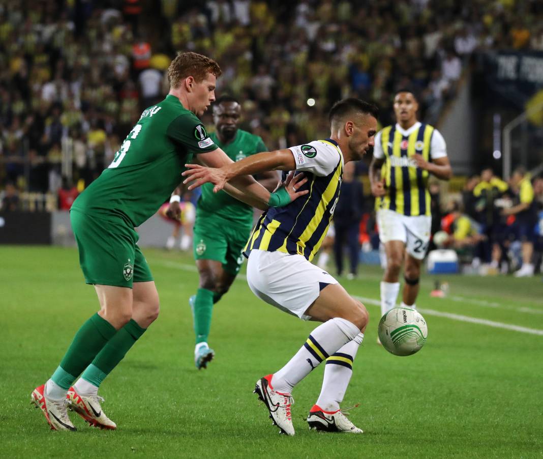 Bu haberden fotoğraf 'araklamak' serbesttir. Fenerbahçe Ludogorets maçının tüm fotoğrafları 34