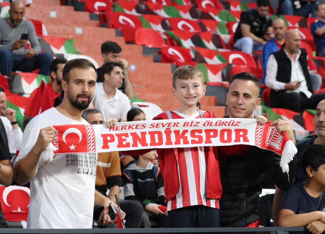 Pendikspor Fenerbahçe maçından müthiş fotoğraflar geldi 22