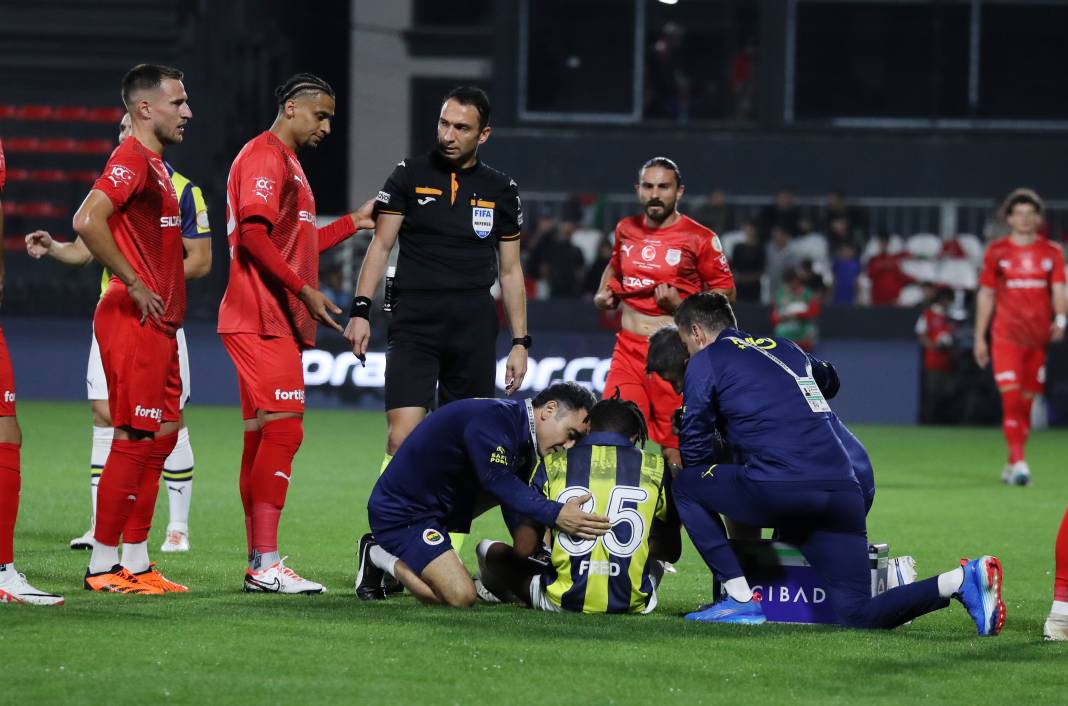 Pendikspor Fenerbahçe maçından müthiş fotoğraflar geldi 2