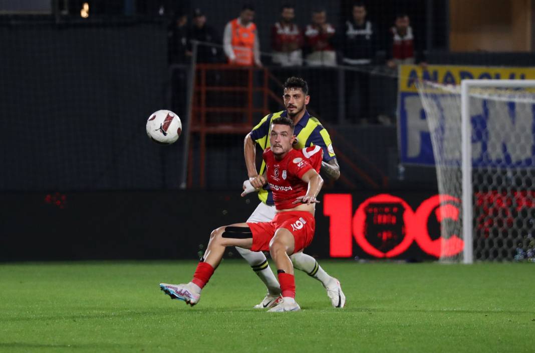 Bu haberden fotoğraf araklamak serbesttir. Pendikspor Fenerbahçe maçının bütün fotoğrafları 25