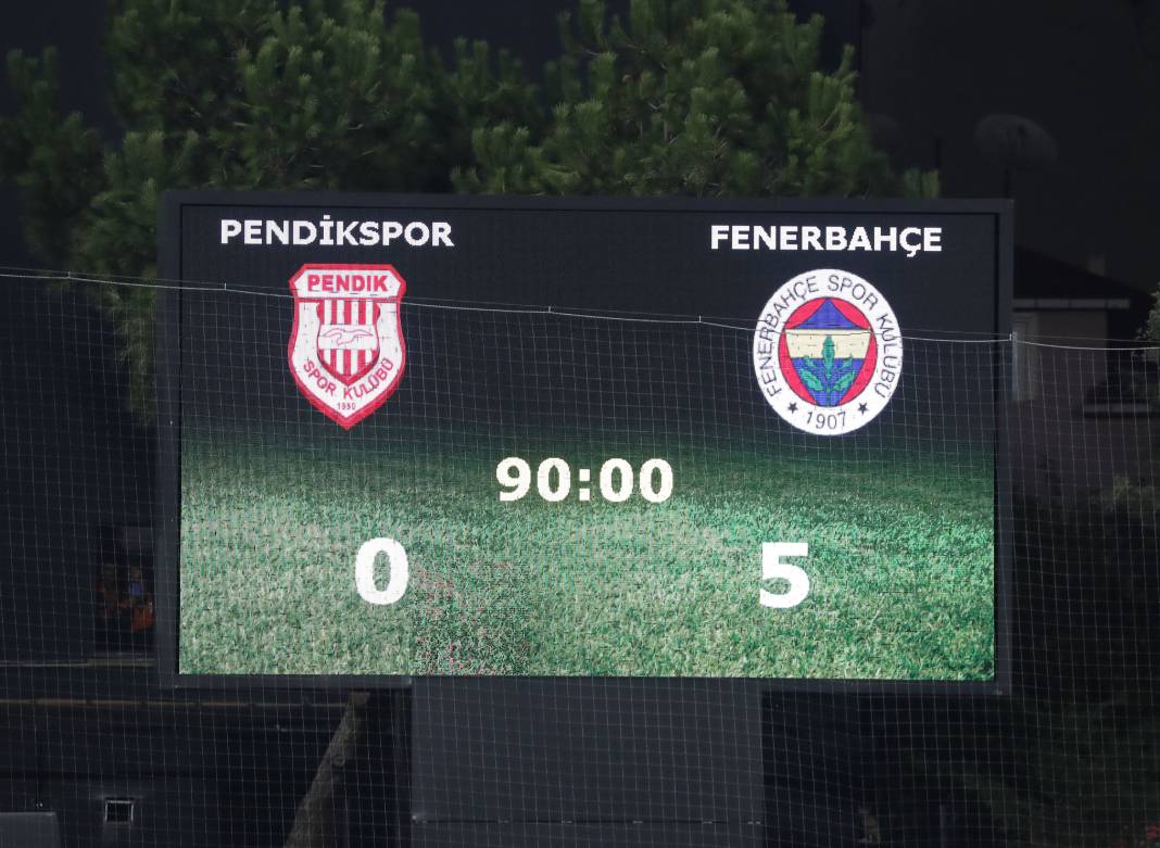 Bu haberden fotoğraf araklamak serbesttir. Pendikspor Fenerbahçe maçının bütün fotoğrafları 4