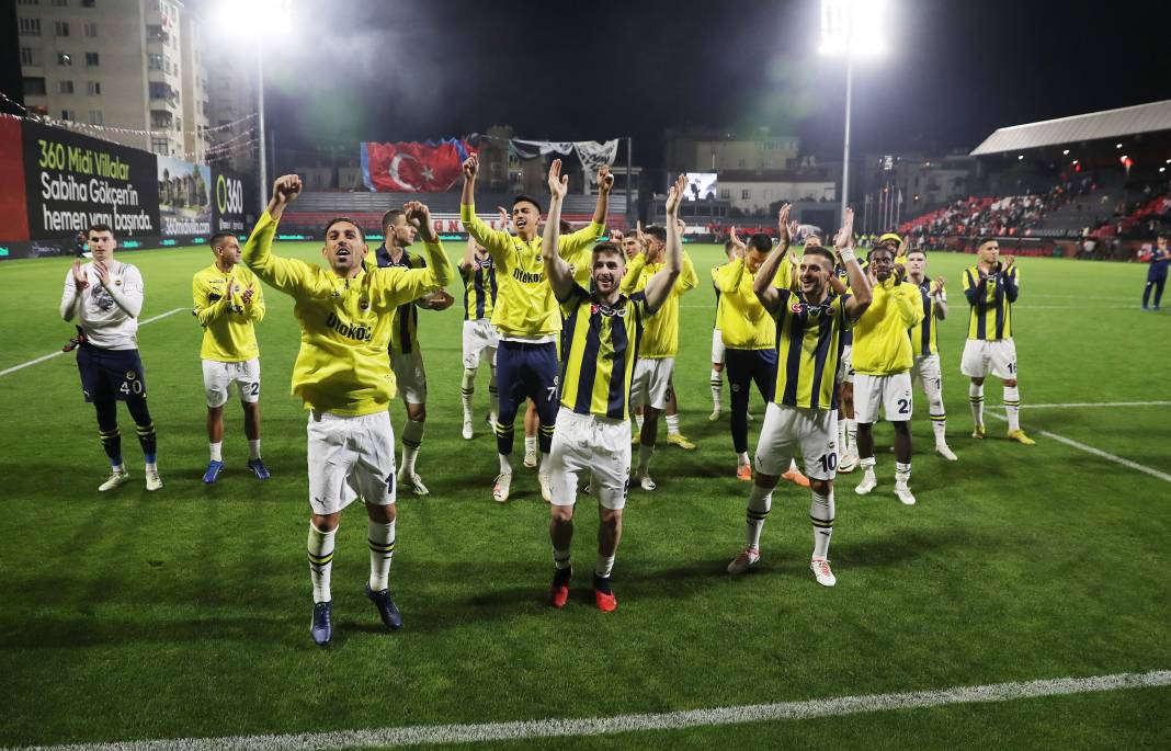 Bu haberden fotoğraf araklamak serbesttir. Pendikspor Fenerbahçe maçının bütün fotoğrafları 3