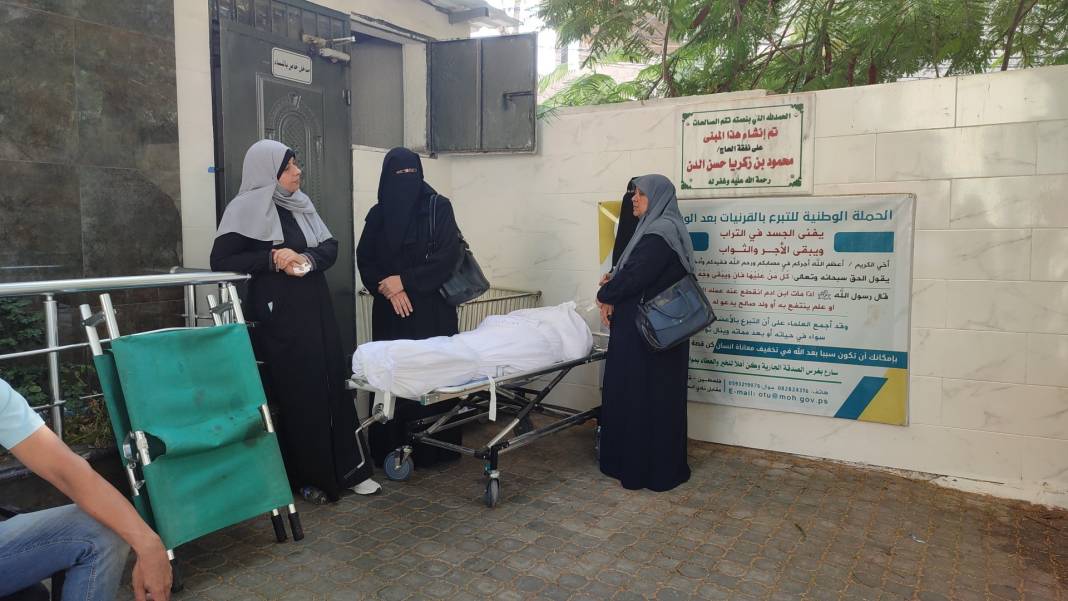 Gazze'deki yaralı siviller Şifa Hastanesi'nde yaşam savaşı veriyor 9
