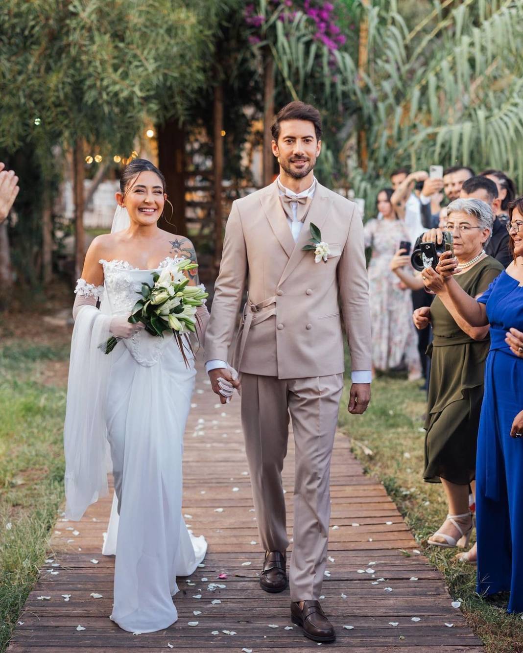 Melek Mosso nikah sonrası özel kareleri ilk kez paylaştı 7