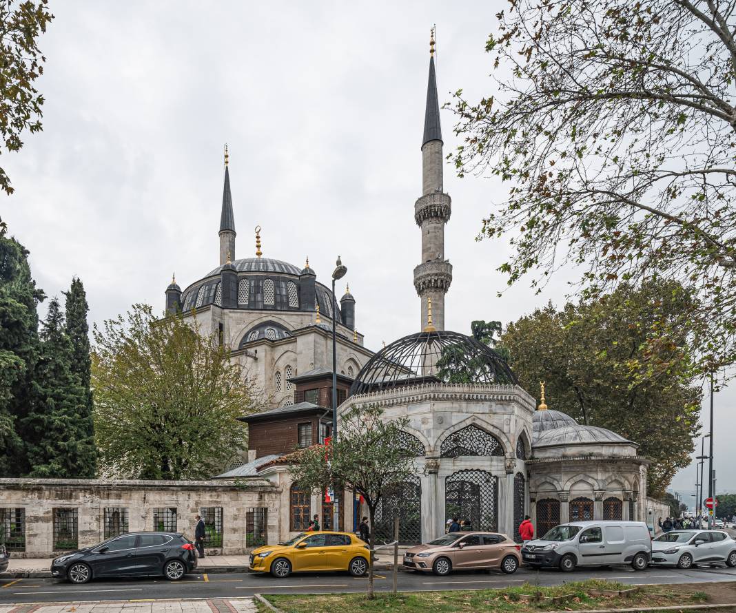 Geçmişten günümüze kasım ayı. Her gün bir olay 9