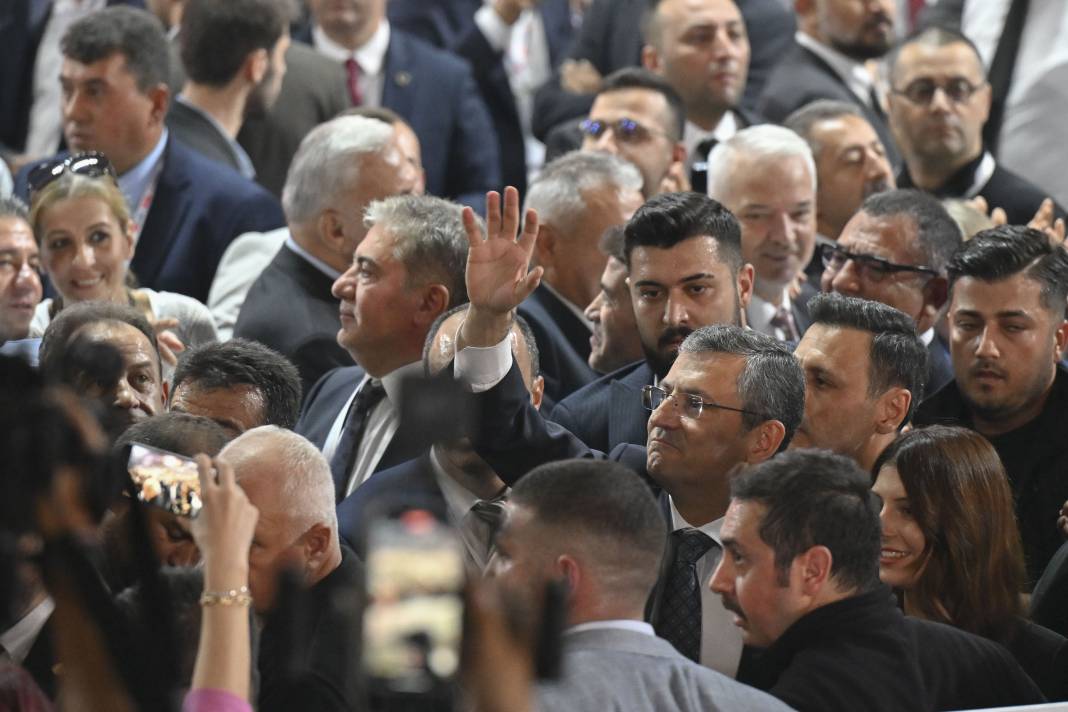 CHP Genel Başkanını seçiyor, Kurultay'da dikkat çeken fotoğraflar 18