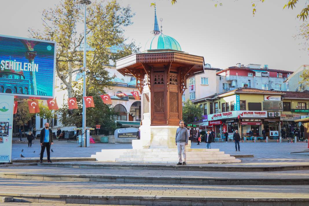 Halkına hiç yalan söylemeyen Atatürk'e, halk böyle saygıya durdu 43