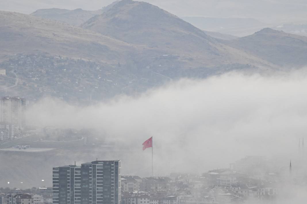 Ankara'yı sis yuttu. Fotoğraflar büyüledi 10