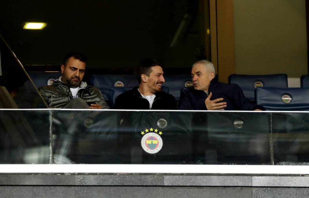 Derbinin galibi Fenerbahçe. Beşiktaş'ı 3 golle devirdi. İşte maçın tüm fotoğrafları 67