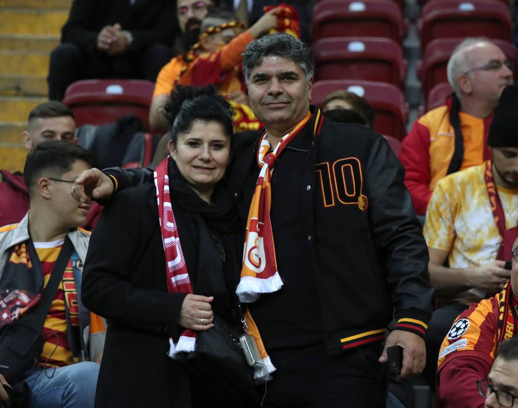 Galatasaray'ın şov gecesi. Hiçbir yerde göremeyeceğiniz fotoğraflar ve görüntülerle 24