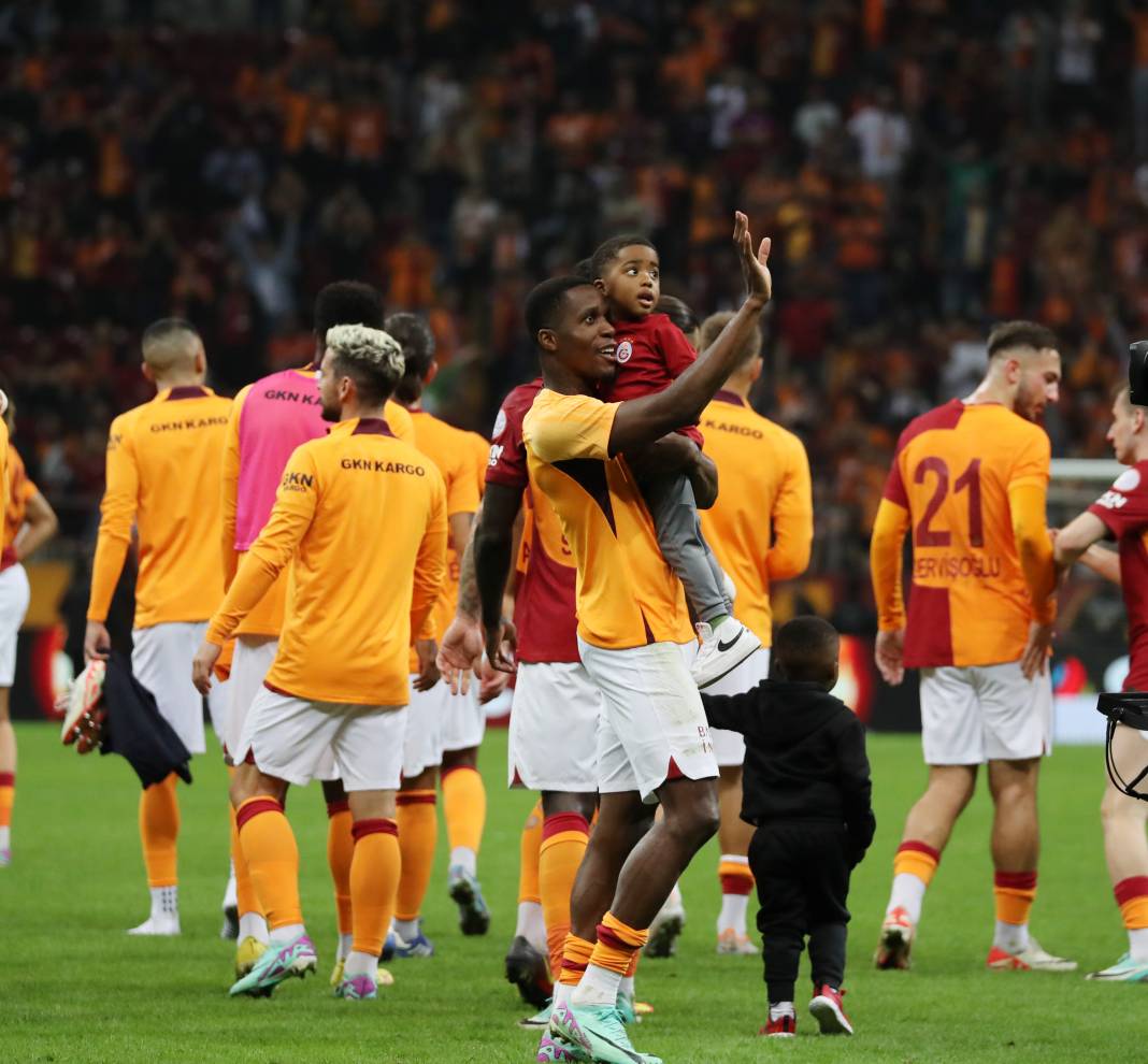Nefes kesen Galatasaray Kasımpaşa maçından müthiş fotoğraflar 104