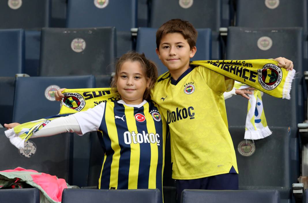 Goller penaltılar kartlar. Fenerbahçe Trabzonspor maçından hiç bir yerde göremeyeceğiniz fotoğraflar 56