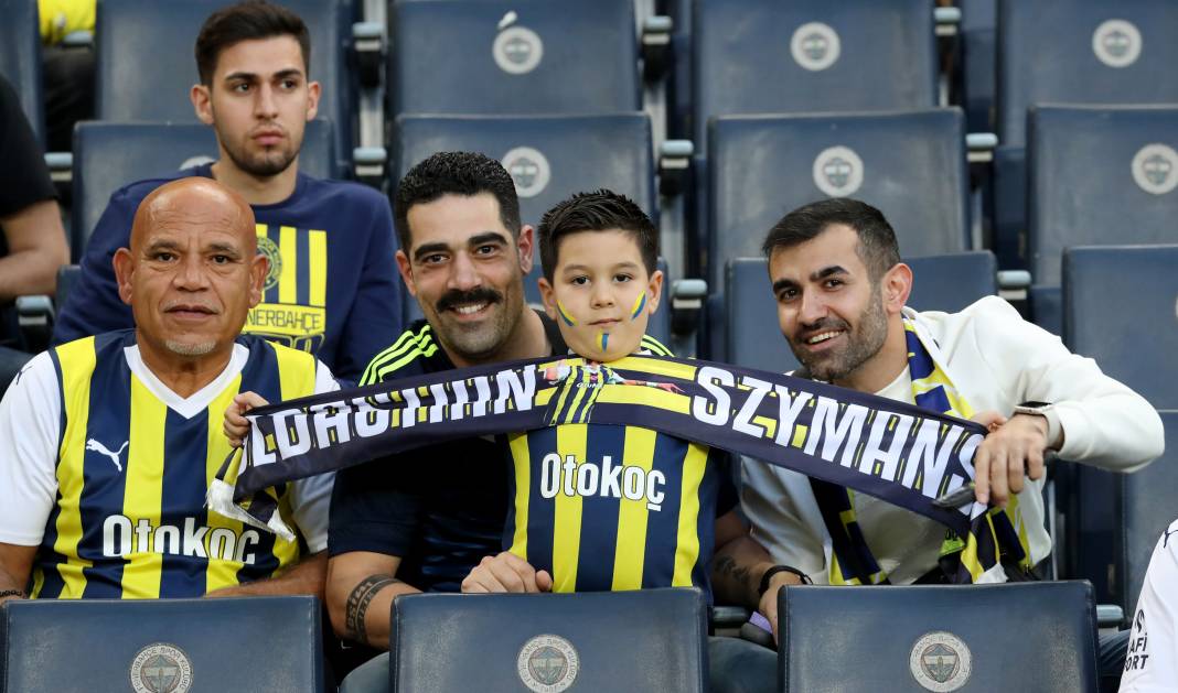 Goller penaltılar kartlar. Fenerbahçe Trabzonspor maçından hiç bir yerde göremeyeceğiniz fotoğraflar 37