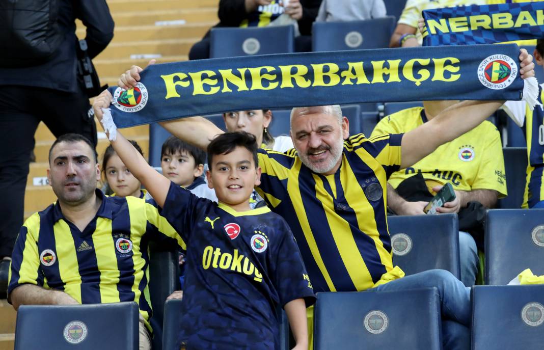 Goller penaltılar kartlar. Fenerbahçe Trabzonspor maçından hiç bir yerde göremeyeceğiniz fotoğraflar 30