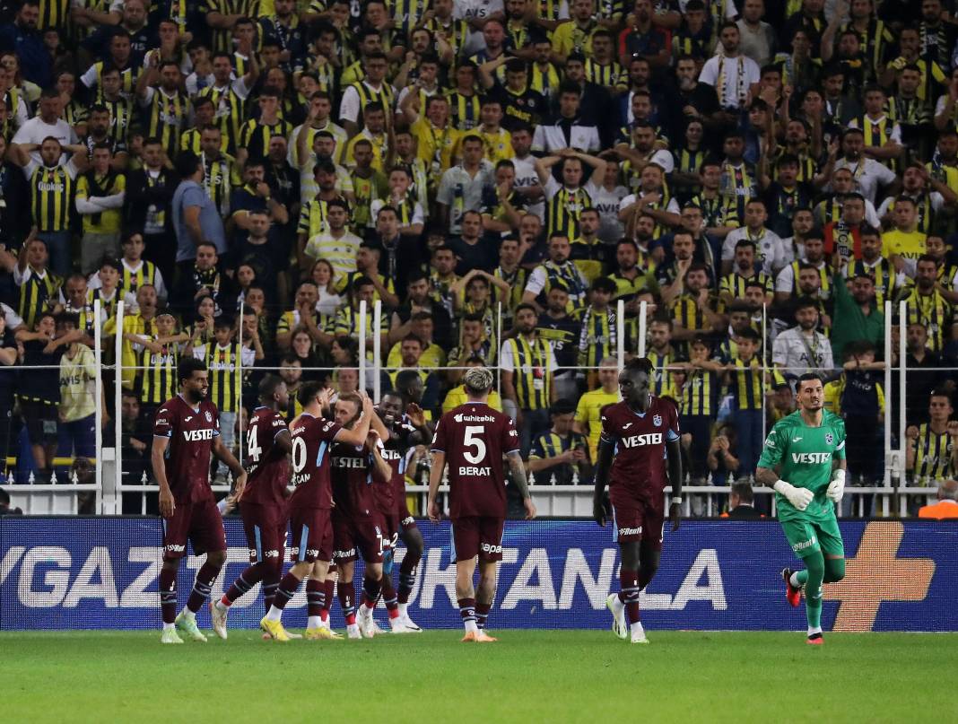 Goller penaltılar kartlar. Fenerbahçe Trabzonspor maçından hiç bir yerde göremeyeceğiniz fotoğraflar 74