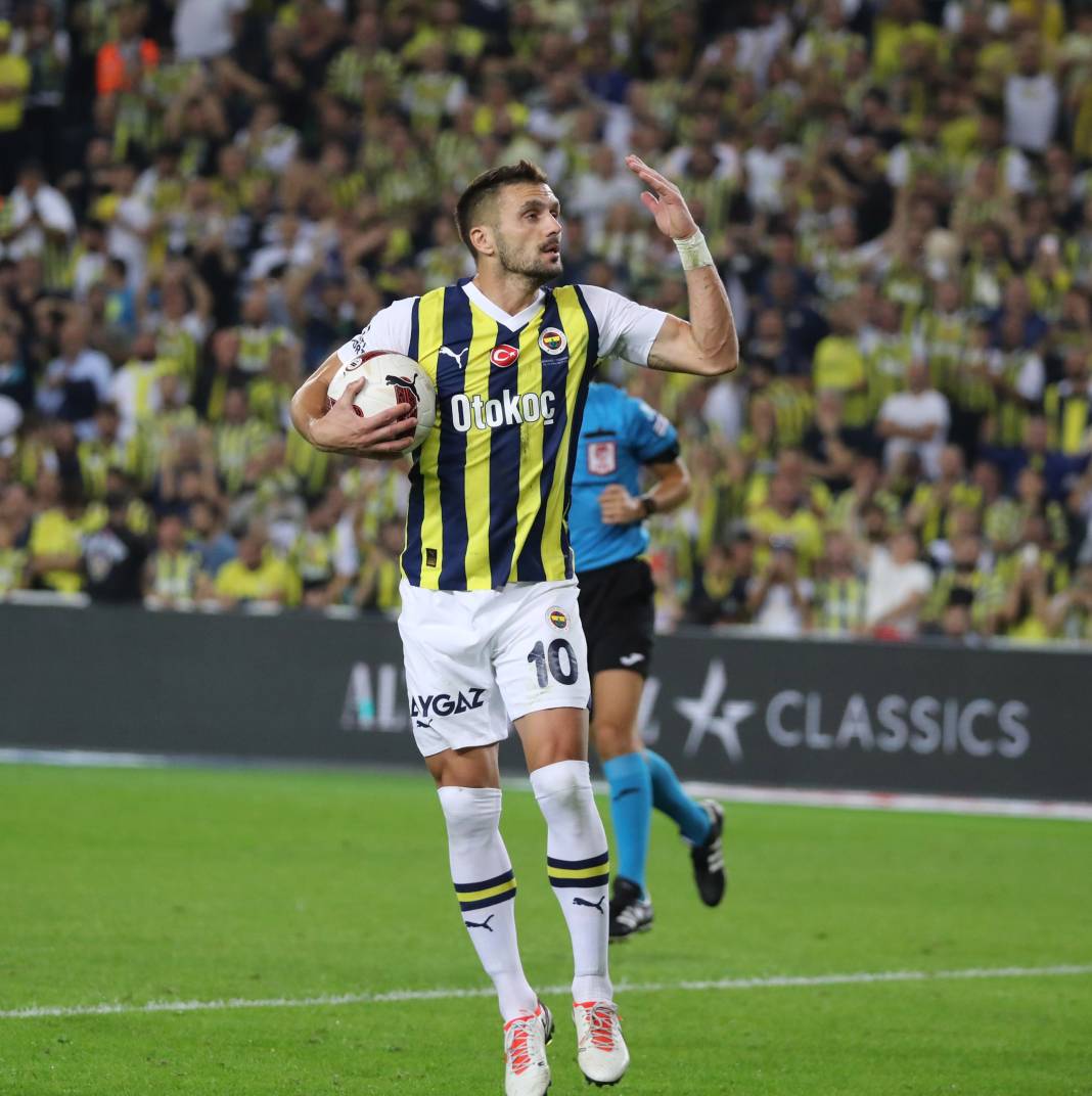 Goller penaltılar kartlar. Fenerbahçe Trabzonspor maçından hiç bir yerde göremeyeceğiniz fotoğraflar 70