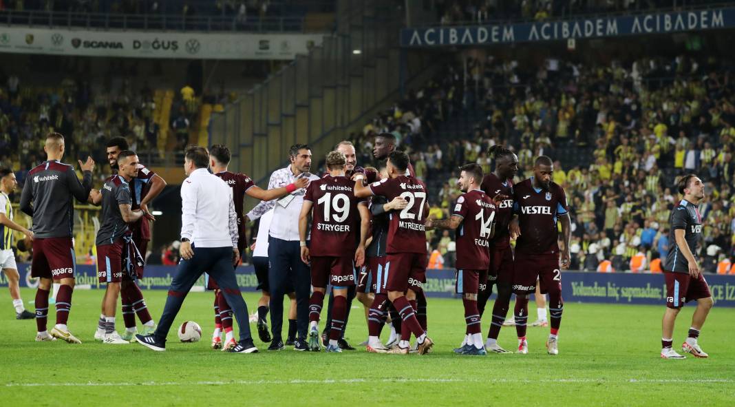 Goller penaltılar kartlar. Fenerbahçe Trabzonspor maçından hiç bir yerde göremeyeceğiniz fotoğraflar 103