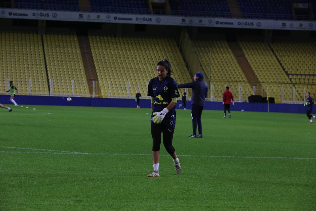 Derbinin galibi Fenerbahçe. Beşiktaş'ı 3 golle devirdi. İşte maçın tüm fotoğrafları 94