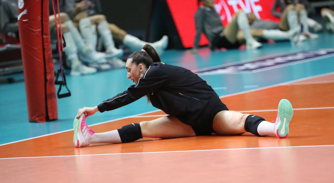 Zehra Güneş nefes kesti. Vakıfbank THY'yi rahat geçti. Maçın tüm fotoğrafları 83