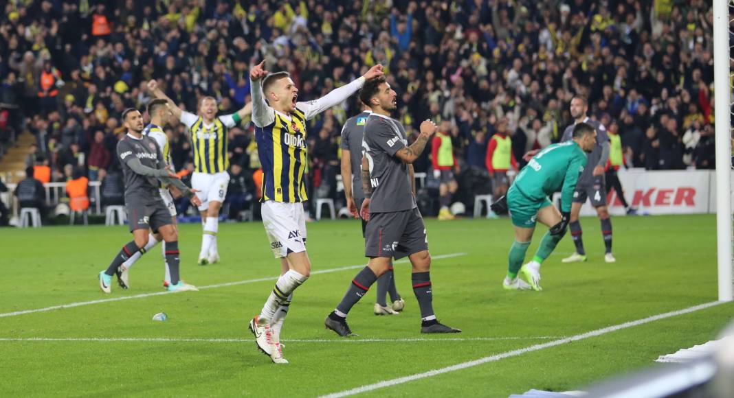 Fenerbahçe kabustan böyle uyandı. Karagümrük maçının en kritik anları 66