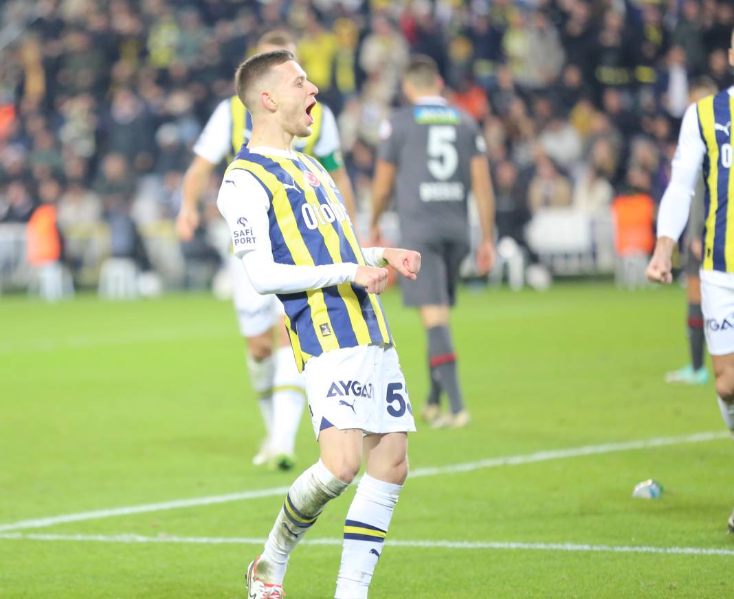 Fenerbahçe kabustan böyle uyandı. Karagümrük maçının en kritik anları 60