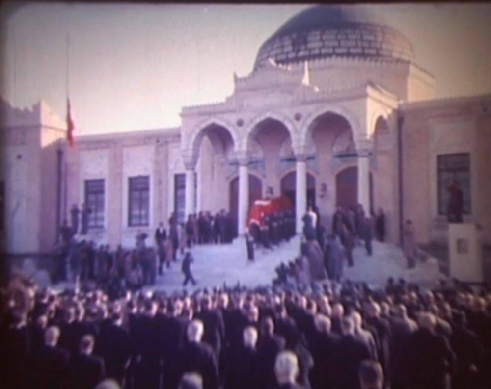 Atatürk'ün naaşının Anıtkabir'e naklinin renkli görüntüleri ortaya çıktı 10