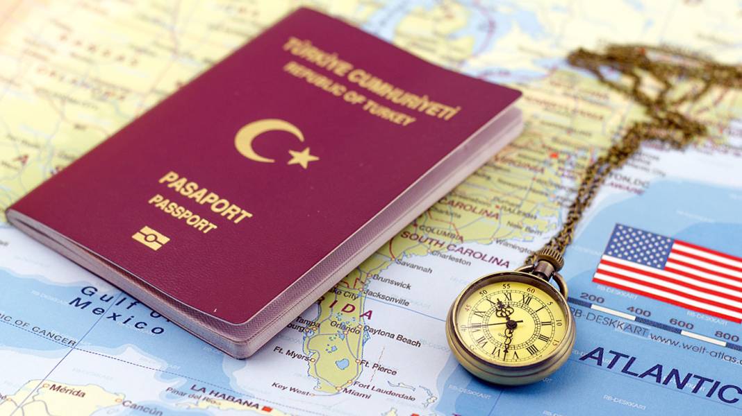 Dünyanın en güçlü pasaportları açıklandı. Türkiye kaçıncı sırada? 3